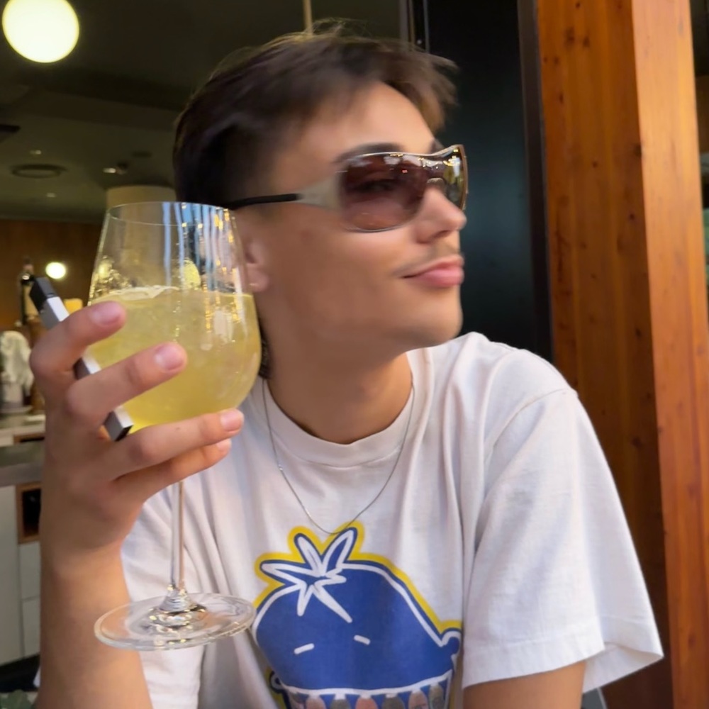 Meet your Posher, Cooper